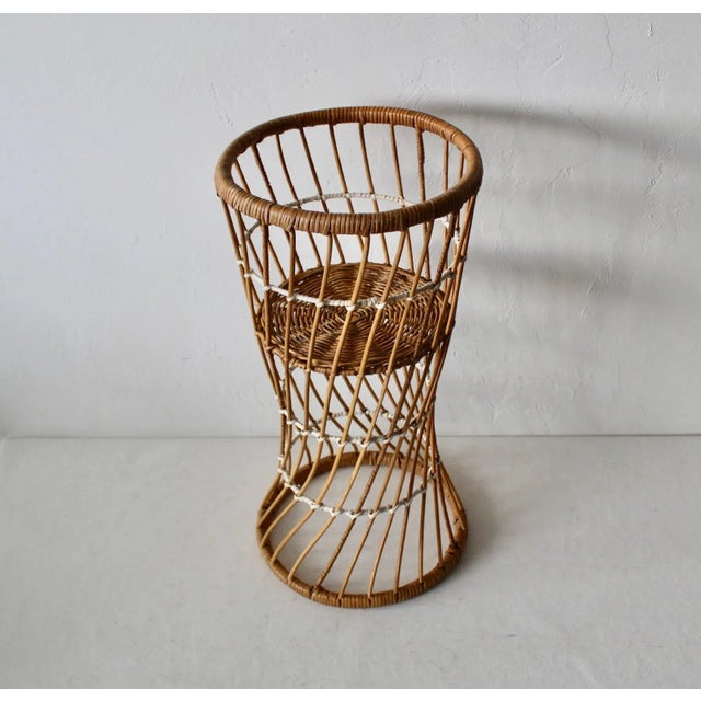 Vintage Italian Style Cylindrical Wicker Floor Basket Plant Stand, hand crafted, in good vintage condition