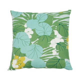 Contemporary Schumacher Sea Grapes Pillow in Palm For Sale