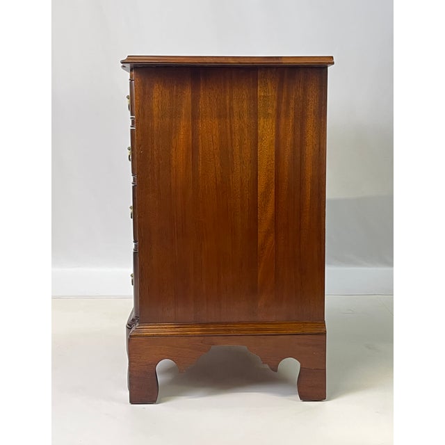 Mid 20th Century Councill Craftsmen Block Front Chest For Sale - Image 6 of 17