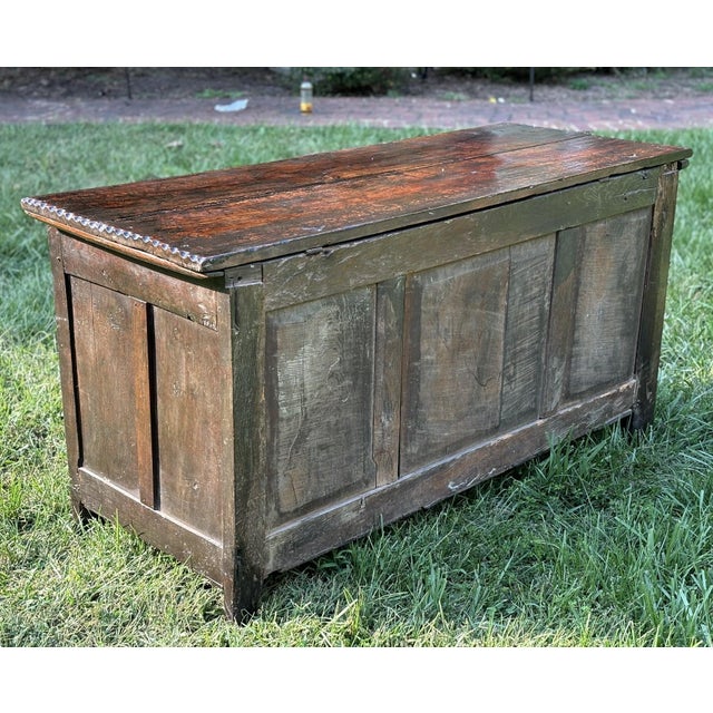 English 17th Century Charles II Oak Coffer For Sale - Image 3 of 9