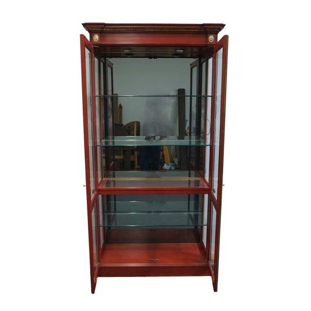 Late 20th Century John Widdicomb Co. Rust Red Asian Inspired Traditional 42" Lighted Display Curio Cabinet For Sale - Image 5 of 10