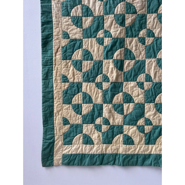 Vintage Teal + Soft Yellow Cotton Drunkard's Path Circle Quilt, Circa 1930s-40s For Sale In New York - Image 6 of 18