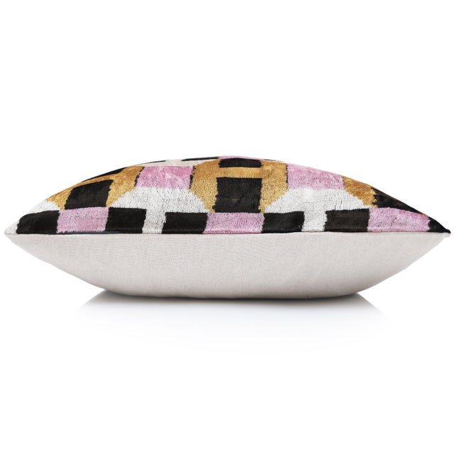 Hand-Knotted Geometric Silk Velvet Lumbar - 16x24 Gold & Lavender For Sale - Image 4 of 8