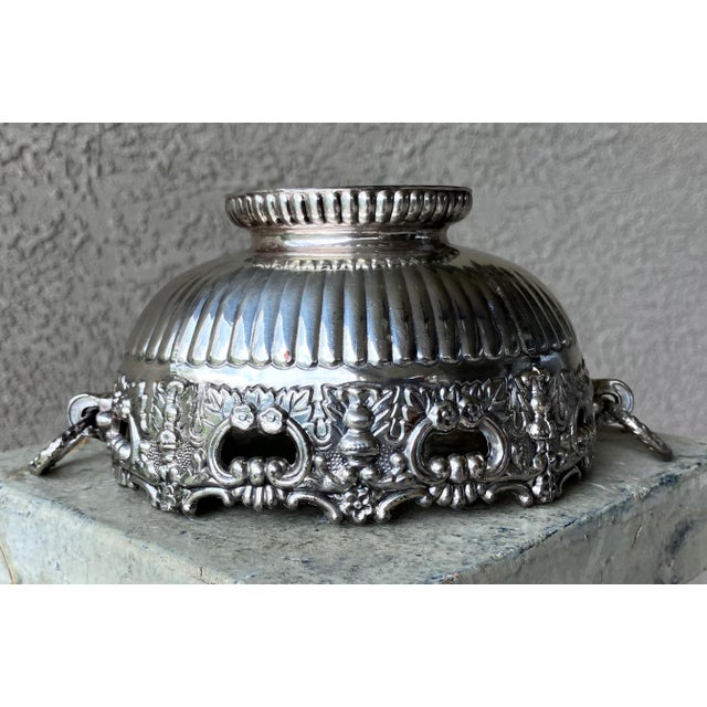 F.B. Rogers Silver Co. Circa 1980 Elegant Diminutive Neoclassical-Style Decorative Bowl / Cachepot by f.b. Rogers For Sale - Image 4 of 15