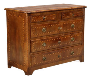 Chest of Drawers in Walnut