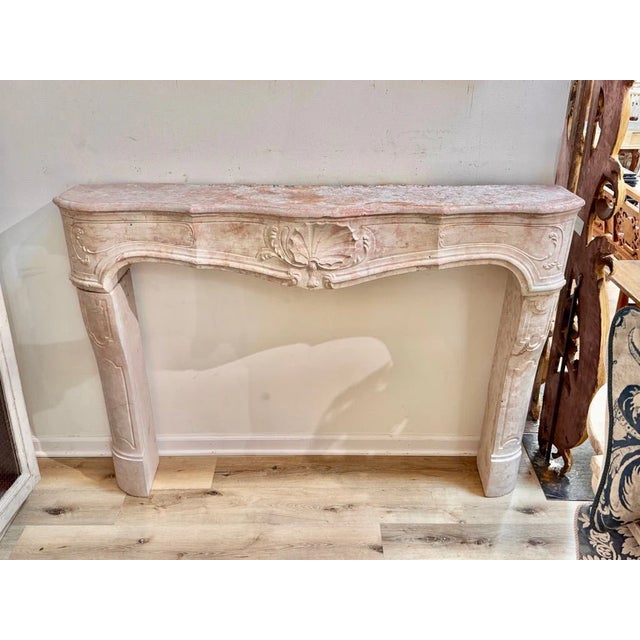 French Fine French Marble Mantelpiece, 18th Century For Sale - Image 3 of 11