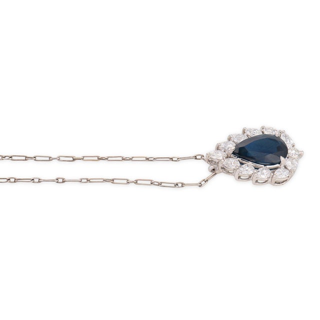 1970s Vintage 2.28 Carat Sapphire Diamond Platinum Pendant Necklace For Sale - Image 5 of 5