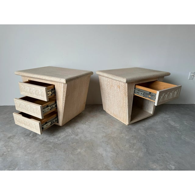 Mid-Century Modern Pair of Vintage Organic Hand Carved Wood Nightstands by Kreiss Furniture For Sale - Image 3 of 12