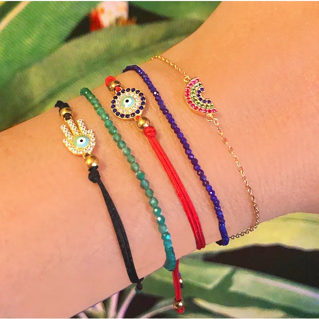 Contemporary Emerald String Bracelet For Sale - Image 3 of 6