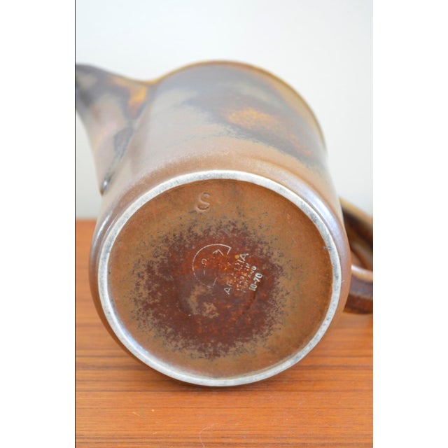1960s Finnish Ruska Stoneware Coffee Pot by Ulla Procope for Arabia, 1960s For Sale - Image 5 of 6