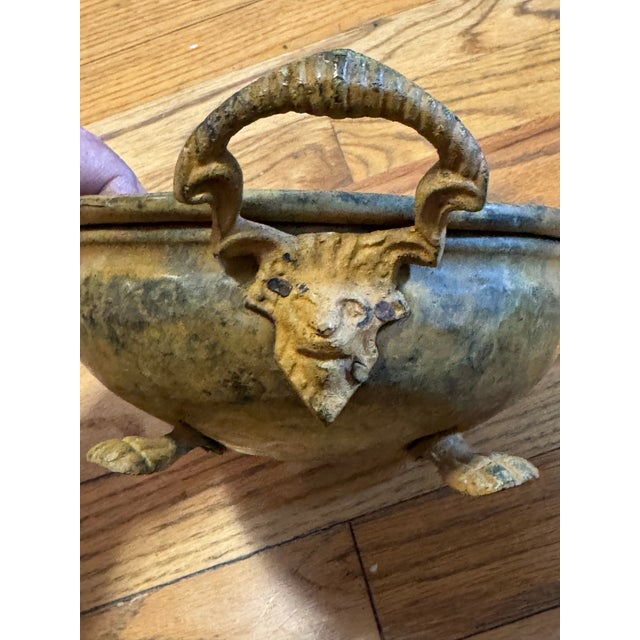 Beautiful vintage oval brass planter / jardiniere / centerpiece bowl. This ornate piece features a hammered/dimpled...