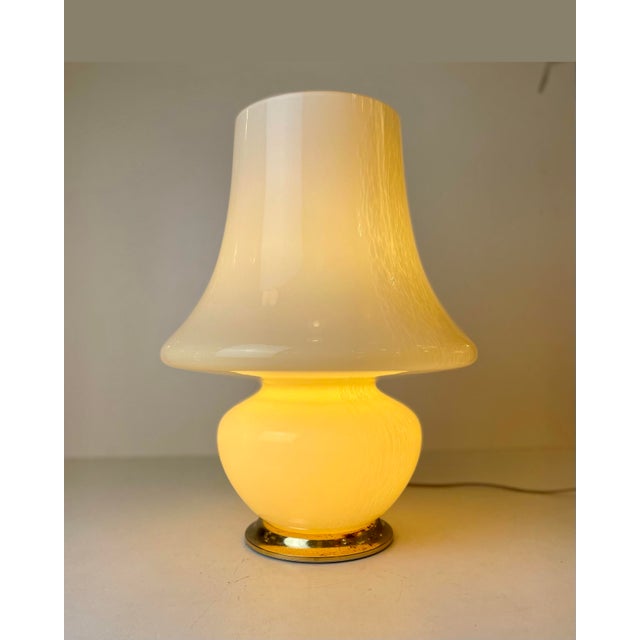 Italian mushroom table lamp in blown Murano glass with a molten speckle effect and a golden metal base, from the late...