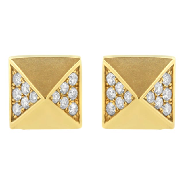 14K Yellow Gold 1/4 Cttw Diamond Pyramid Stud Earrings, A Pair For Sale