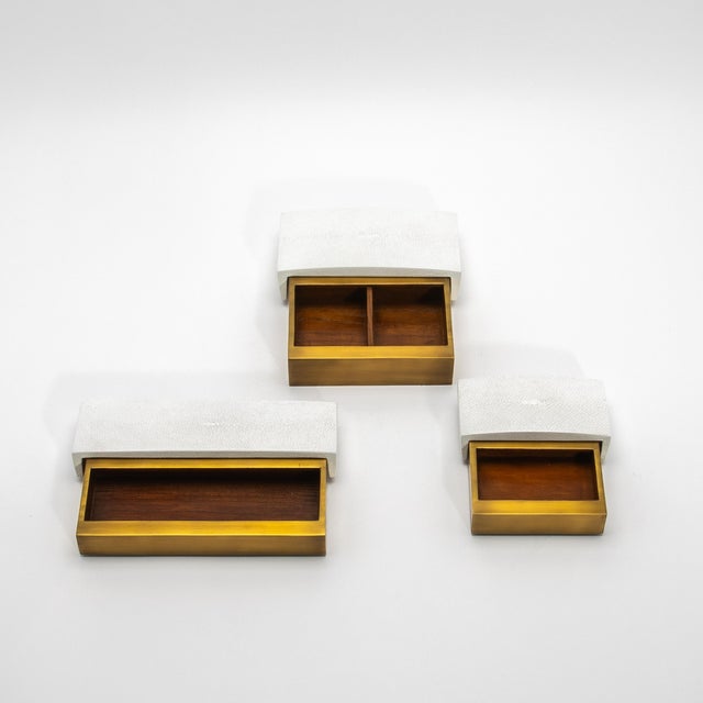 Modern Set of 3 Boxes in White Shagreen and Bronze Patina Brass by R&y Augousti For Sale - Image 3 of 8