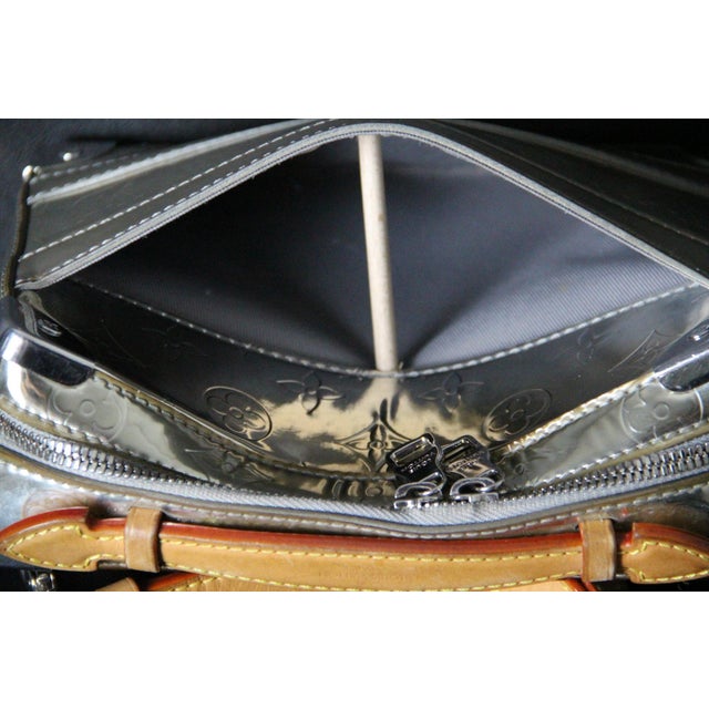 Small Louis Vuitton Silver Mirror Bag by Virgil Abloh, Limited Edition from 2021 For Sale - Image 9 of 15