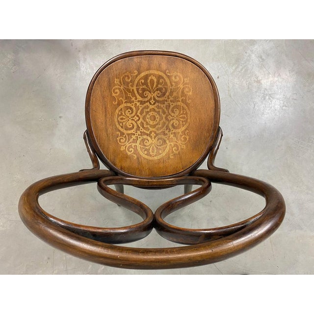 No. 1 Chair attributed to Michael Thonet for Thonet, 1890s For Sale - Image 3 of 12