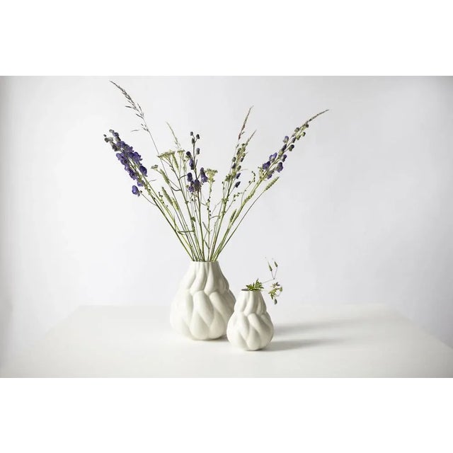 Not Yet Made - Made To Order Large Sand Eda Vase by Lisa Hilland for Mylhta For Sale - Image 5 of 9