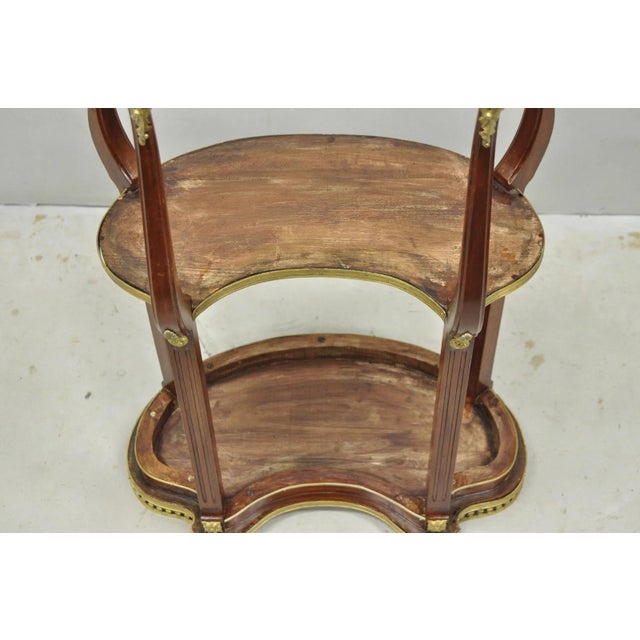 Vintage French Louis XV Style Mahogany Kidney Bean Side Table W/ Bronze Ormolu For Sale - Image 14 of 15
