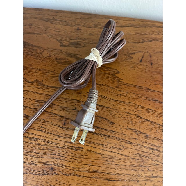 Vintage Sculptural Plaster Leaf Relief Table Lamps, Textured White Organic Modern Hollywood Regency 23.5” - A Pair For Sale - Image 10 of 12