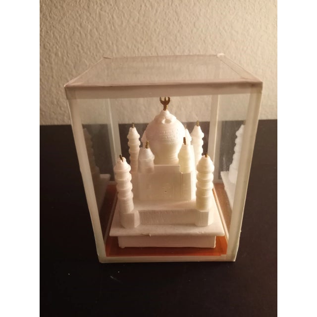 Taj Mahal Wonder of World Marble Replica Encased in Box For Sale In Dallas - Image 6 of 8