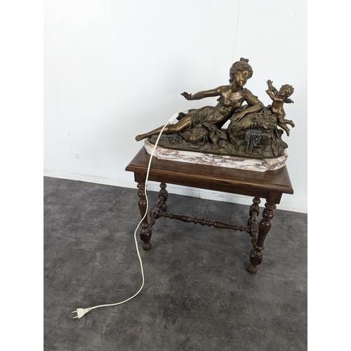 Illuminated Fountain with a Spelter and Marble Figure, in Very Good conditions.