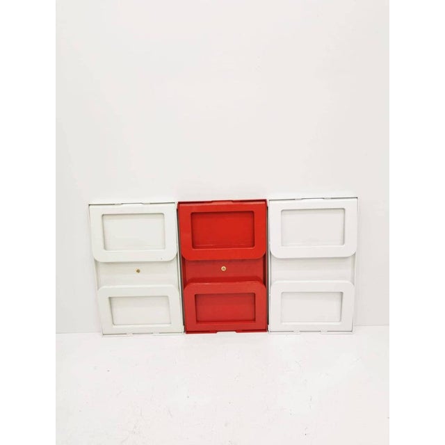 Gold Pepito Side Table by Luigi Massoni for Guzzini, 1970s For Sale - Image 8 of 11