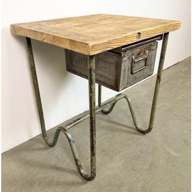 Vintage Grey Industrial Worktable, 1960s For Sale - Image 10 of 18