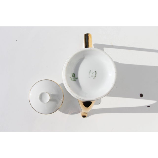 1970s Vista Alegre Portugal Porcelain Coffee Pot Depicting a Fox Hunting Scene For Sale - Image 12 of 13