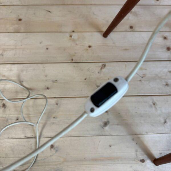 Vintage Yellow Table Lamp, 1960s For Sale - Image 4 of 8