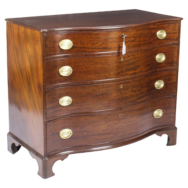 Antique George III Serpentine Flame Mahogany Chest Drawers, 18th Century For Sale
