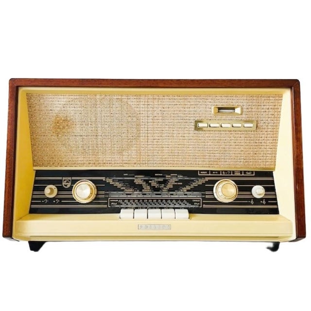 Vintage Tube Radio in Teak from Philips, 1960s For Sale - Image 10 of 10