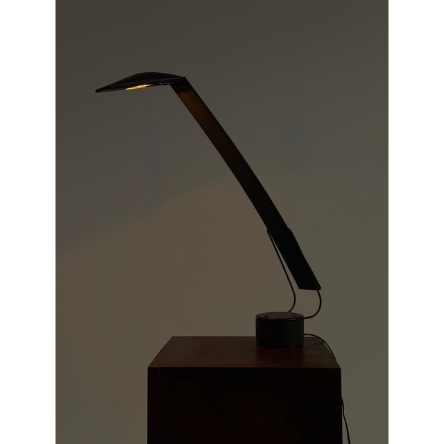 Dove Desk Lamp in Black by Marco Colombo & Mario Barbaglia for PAF Studio For Sale - Image 5 of 12