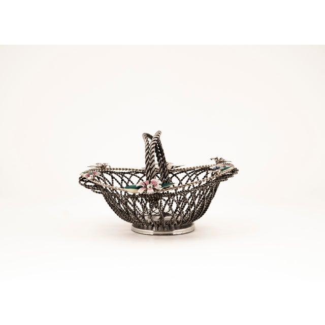 1950s Hollywood Regency Wire Basket with Floral Decor, 1950s For Sale - Image 5 of 10