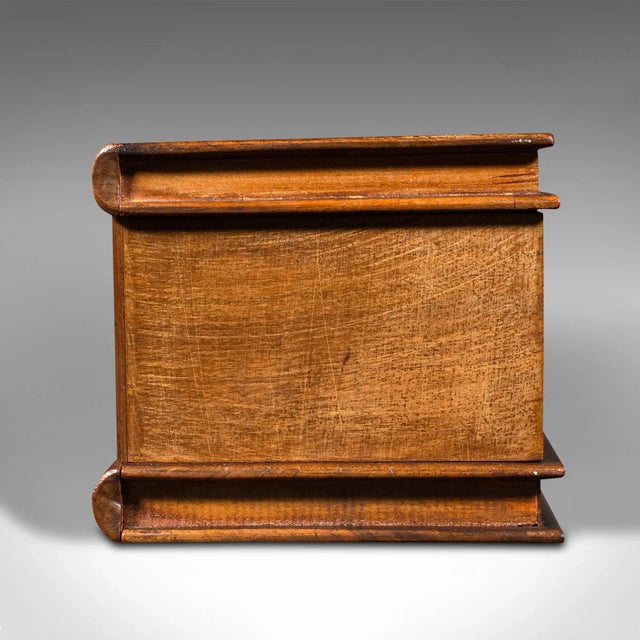 1920's Italian Antique Olive Wood Ladies Vanity Box For Sale - Image 10 of 12