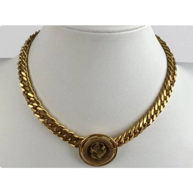 Contemporary Miriam Haskell Gold-Tone Adjustable Curb-Link Chain and Coin Medallion For Sale - Image 3 of 11