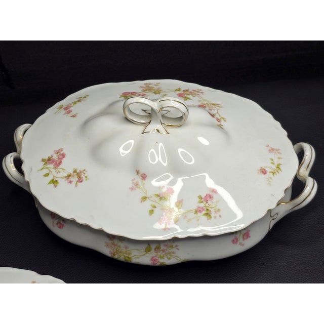 Ceramic Antique Heinrich and Co. Selb, Bavaria Ranson Porcelain Covered Tureens - Set of 3 For Sale - Image 7 of 16
