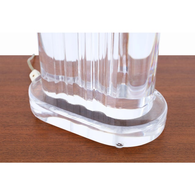 1970s Vintage 1970s Chrome and Lucite Table Lamp For Sale - Image 5 of 9