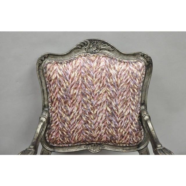 Vintage Italian Baroque Rococo Style Silver Leaf Gilt Lounge Arm Chairs - A Pair For Sale - Image 4 of 18