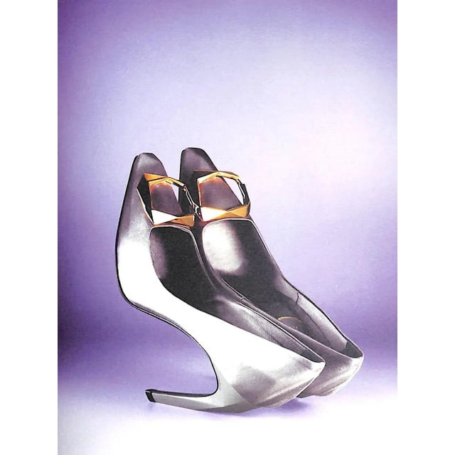 Paper Roger Vivier Paris: Collection Automne-Hiver Fall-Winter 2008-2009 For Sale - Image 7 of 10