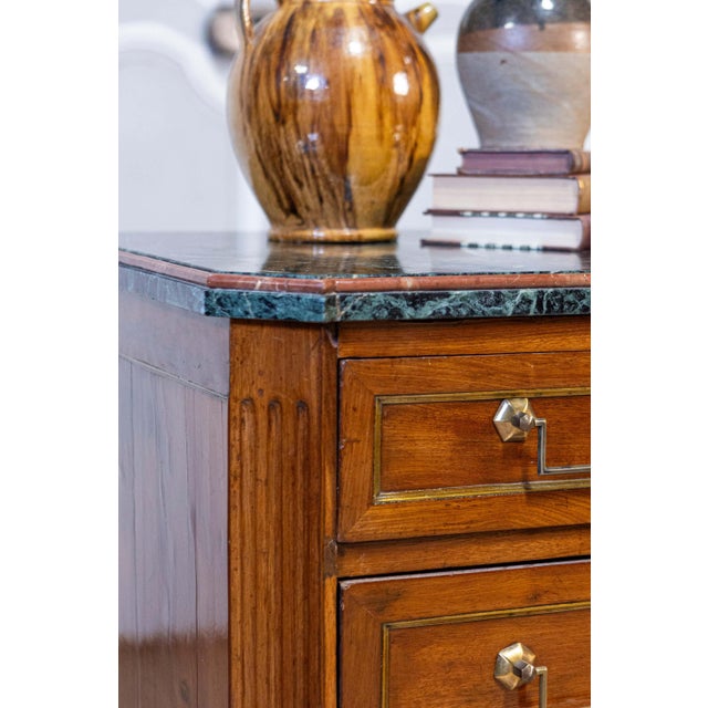 Brown Italian Piemontese 1890s Three-Drawer Walnut Commode with Dark Green Marble Top For Sale - Image 8 of 18