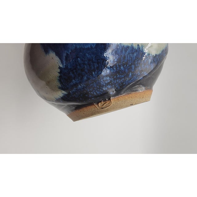 Blue Mid 20th Century Studio Pottery Teapot with Bentwood Handle and Cobalt Drip Glaze For Sale - Image 8 of 9