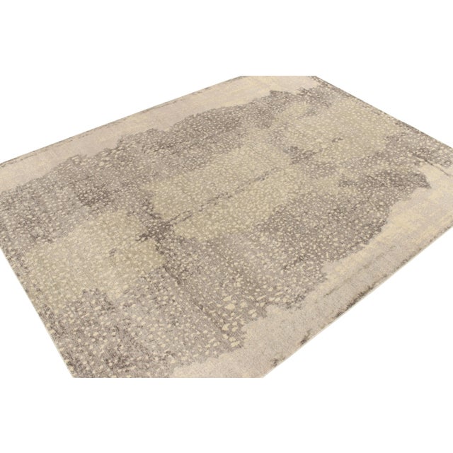 Contemporary Rug & Kilim’s Oversized Shades of Grey Animal Rug, 10x14 For Sale - Image 3 of 5