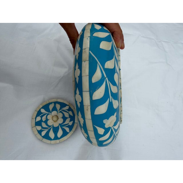 Bone Inlay Lidded Turquoise Box For Sale - Image 6 of 10