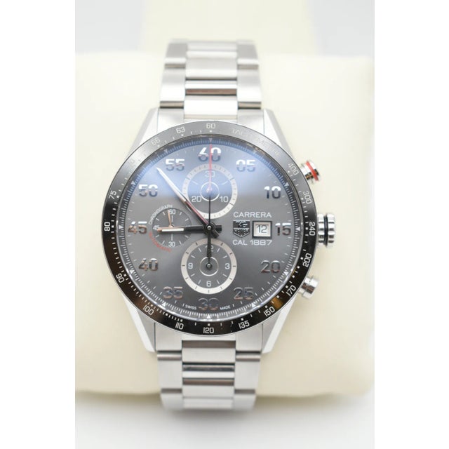 Late 20th Century Tag Heuer Carrera 1887 Chronograph in 100m Watch For Sale - Image 15 of 17