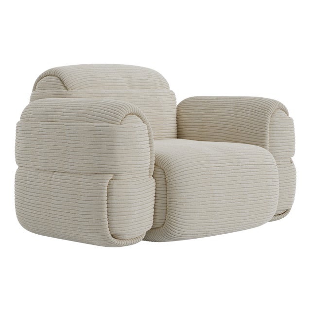 Elsa Lounge Chair by Ottiu For Sale