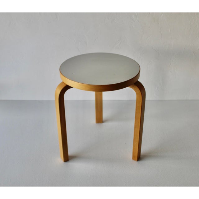 White 1990s Alvar Aalto 3 Legged Stool Model 60 in Birch White Top Artek For Sale - Image 8 of 13