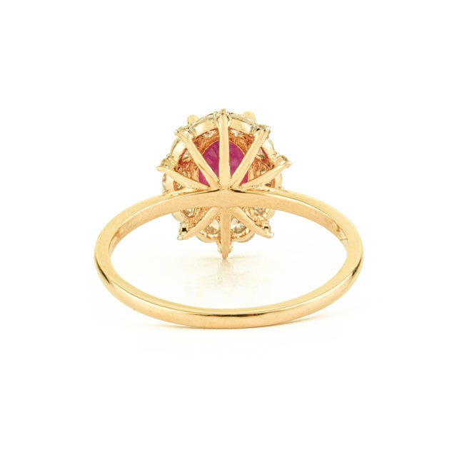 Mozambique 1.52ct Ruby & Diamond Statement Ring Size 5 in 14k Yellow Gold For Sale - Image 10 of 17