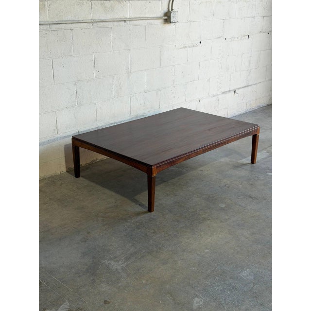 Large Danish Mid-Century Modern Rosewood Coffee Table — Vintage Scandinavian Design 1960s For Sale In Los Angeles - Image 6 of 10