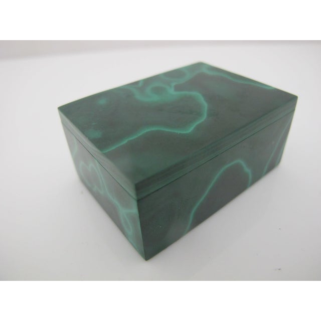 Traditional Green Malachite Small Trinket or Jewelry Box With Lid For Sale - Image 3 of 8