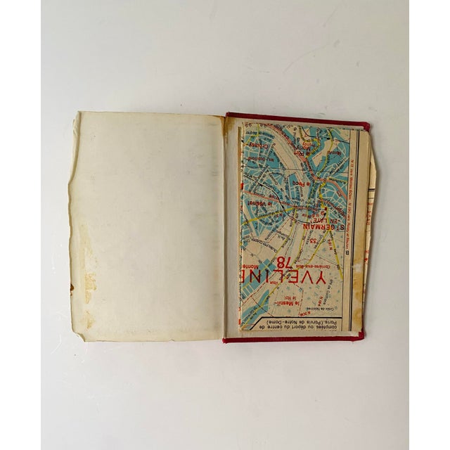 Paris Arrondissement Guidebook, France, Circa 1970s For Sale - Image 10 of 14